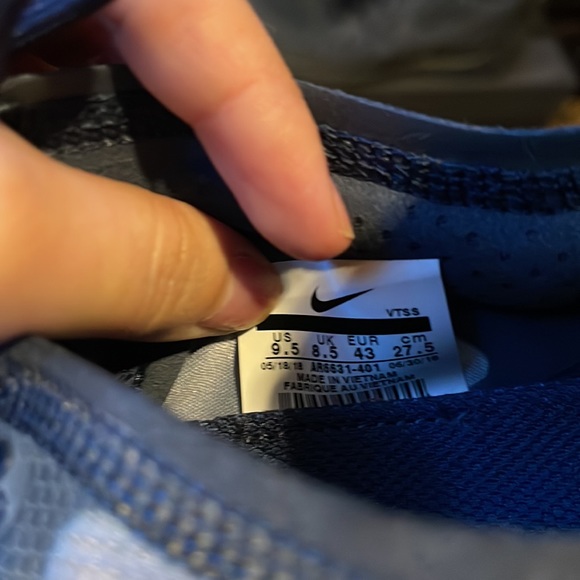 Nike Vapormax - Picture 6 of 6